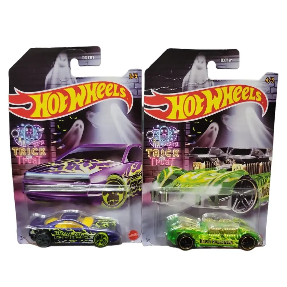 Hot Wheels Trick or Treat Halloween DXT91 Set of 4 Cars NEW